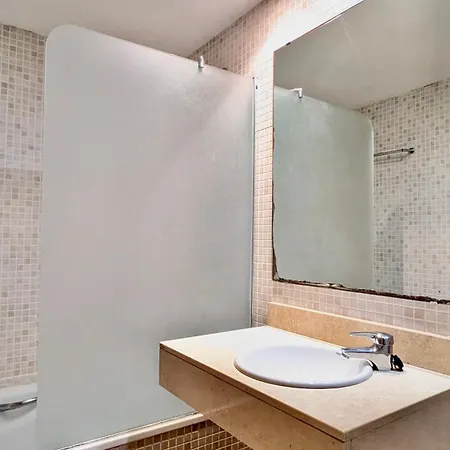 Con Piscina Comunitaria Apartment
